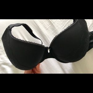 Victoria’s Secret Black Lace Perfect Shape 38DDD